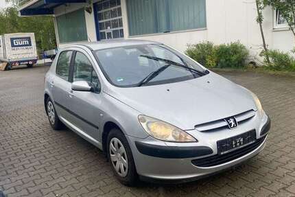 Peugeot 307 235.369 km 2.490 &euro; Augsburg 86165