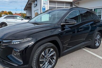 Hyundai TUCSON 36.577 km 27.900 € Dösingen 87679