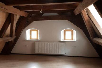 Wohnung Neustadt an der Waldnaab - 3 Zimmer, 85 m&sup2;, 640&euro; | Angebot:23695664