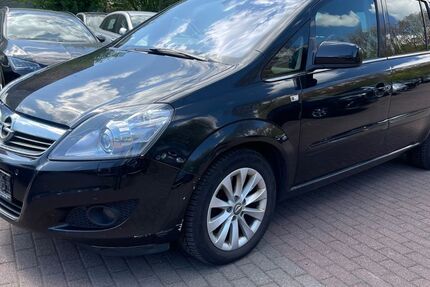 Opel Zafira 248.000 km 1.990 &euro; Biebertal 35444