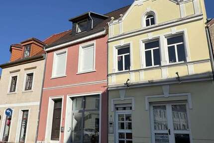 Haus Burg - 7 Zimmer, 110 m&sup2;, 139.000&euro; | Angebot:25551412