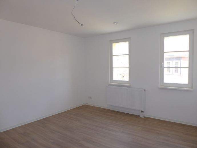 Schöne 4-Zimmer-Wohnung mit Gäste-WC und Balkon im DG in zentrumsnaher Wohnlage von Rudolstadt 4 zimmer