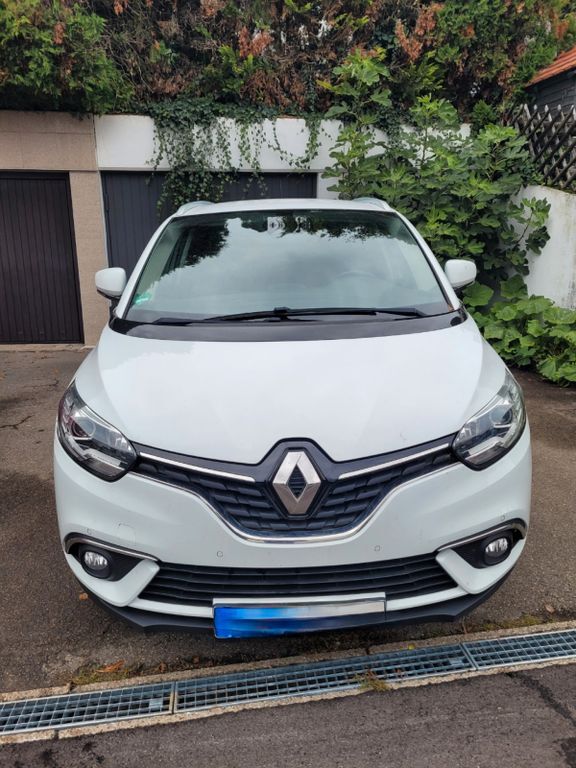 Renault Grand Scenic 145.752 km 7.500 € Affalterbach 71563