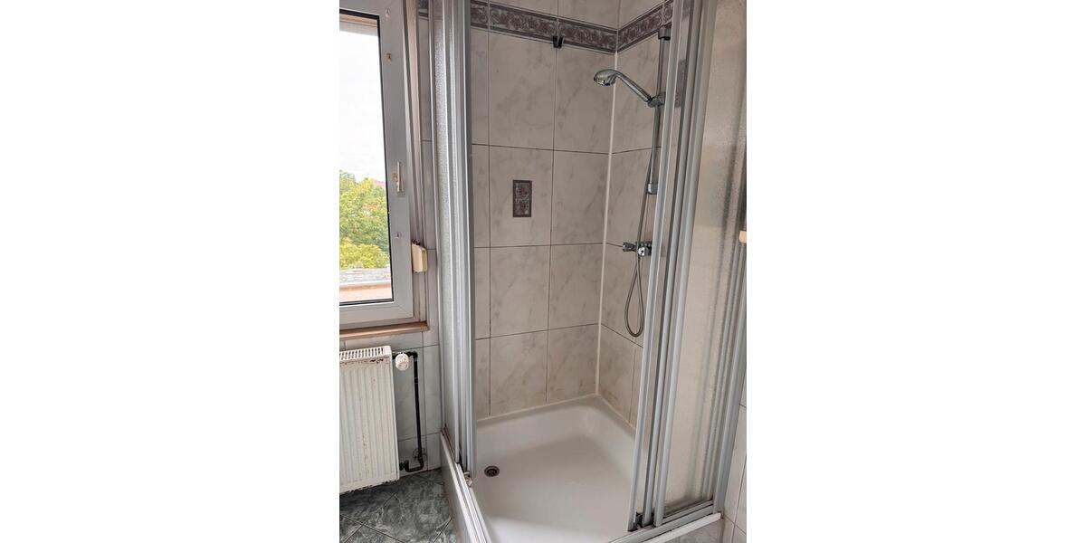 Mehrfamilienhaus, Wohnhaus Tangerhütte - 8 Zimmer, 220 m&sup2;, 151.000&euro; | Angebot:26974208