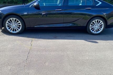 Opel Insignia 83.532 km 12.700 € Windeck 51570