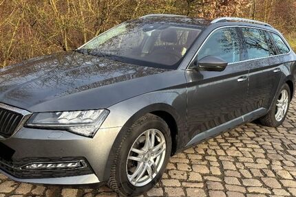 Skoda Superb 90.000 km 21.500 &euro; Moringen 37186