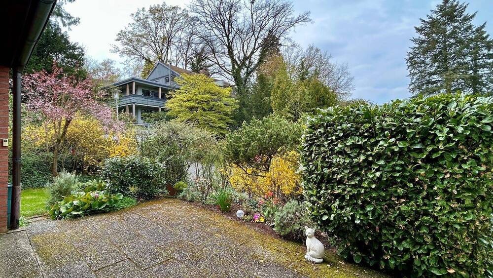 Einfamilienhaus Erlangen Burgberg - 6 Zimmer, 200 m&sup2;, 785.000&euro; | Angebot:26859185