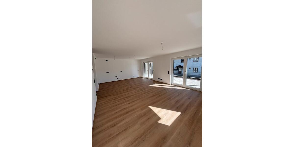 Erdgeschoßwohnung Warngau - 3 Zimmer, 100 m&sup2;, 1.650&euro; | Angebot:26070176