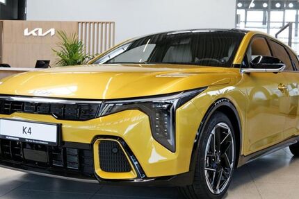 Kia K4 2.990 km 39.899 &euro; Gelnhausen 63571