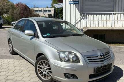 Toyota Avensis 349.000 km 1.999 &euro; Kitzingen 97318