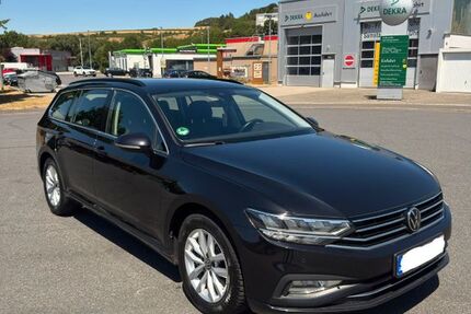 VW Passat 179.700 km 13.990 &euro; Offenbach 63071