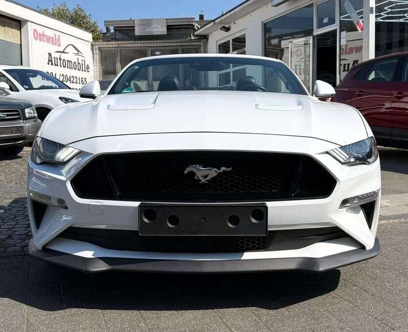 Ford Mustang 101.000 km 31.490 € Köln 51065