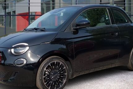 Fiat 500e 13.069 km 17.885 &euro; Halstenbek 25469