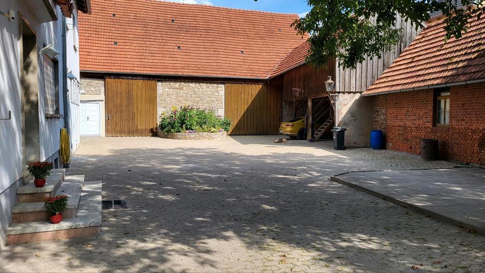 Geräumiges Wohnhaus auf ehemaliger landw. Hofstelle zimmer