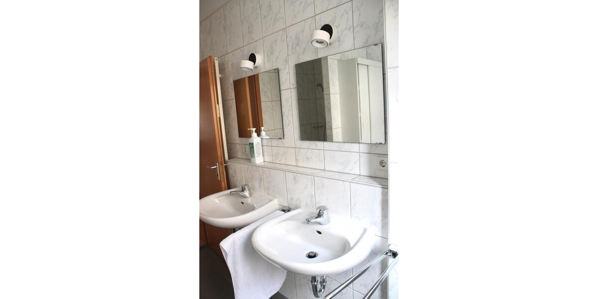 Erdgeschoßwohnung Tübingen Lustnau - 4 Zimmer, 91 m&sup2;, 465.000&euro; | Angebot:25783683