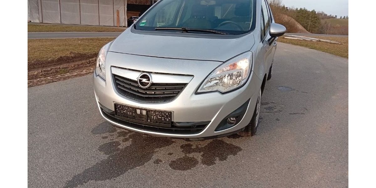 Opel Meriva 104.154 km 4.999 &euro; Bayreuth 95448