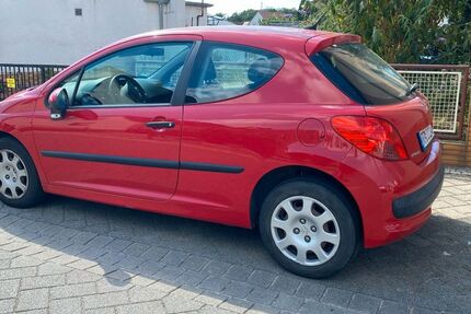 Peugeot 207 127.100 km 1.990 &euro; Birkenheide 67134