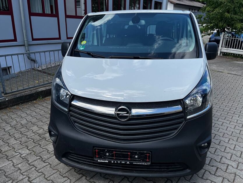Opel Vivaro 142.500 km 15.950 € Gräfelfing 82166