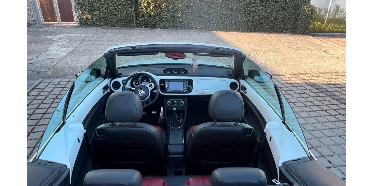 VW Beetle 153.300 km 13.895 &euro; Altomünster 85250