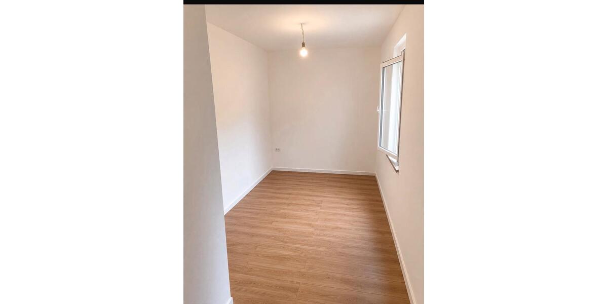 Einfamilienhaus Artern - 3 Zimmer, 100 m&sup2;, 110.000&euro; | Angebot:27251693