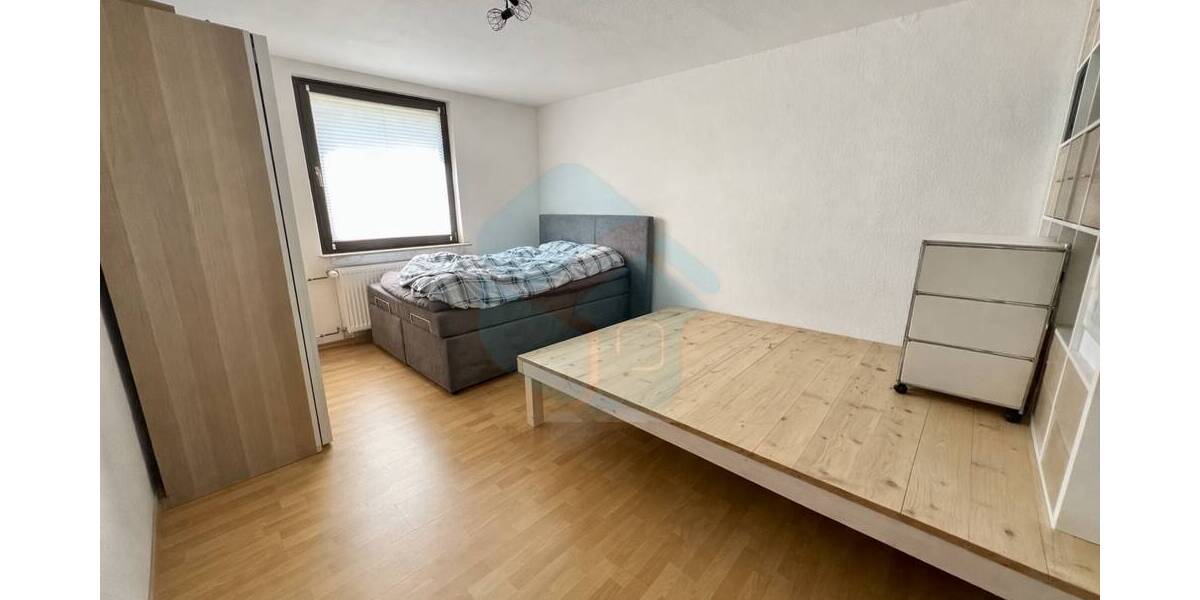 Doppelhaushälfte Butzbach - 7 Zimmer, 140 m&sup2;, 429.000&euro; | Angebot:26433959