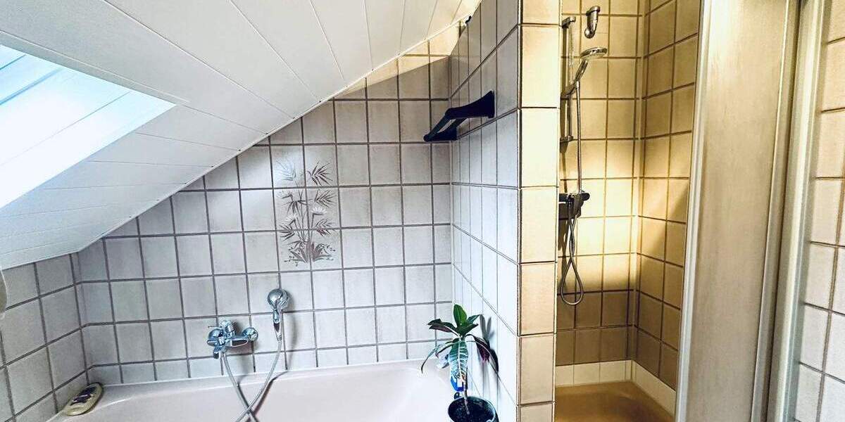 Bruchmühlbach - Miesau - Gepflegte 3 Zimmer Eigentumswohnung im DG 3 zimmer