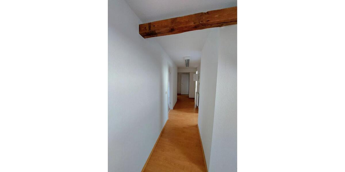 Dachgeschoßwohnung Großröhrsdorf - 3 Zimmer, 66 m&sup2;, 509&euro; | Angebot:25352422