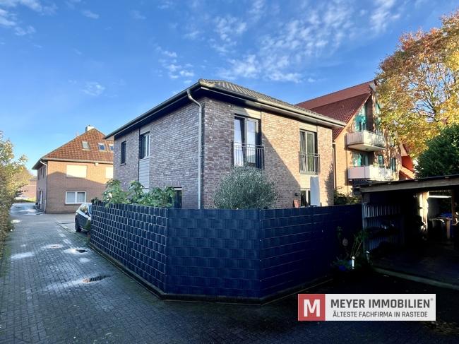 Einfamilienhaus Wiefelstede - 5 Zimmer, 152 m&sup2;, 1.400&euro; | Angebot:26381921