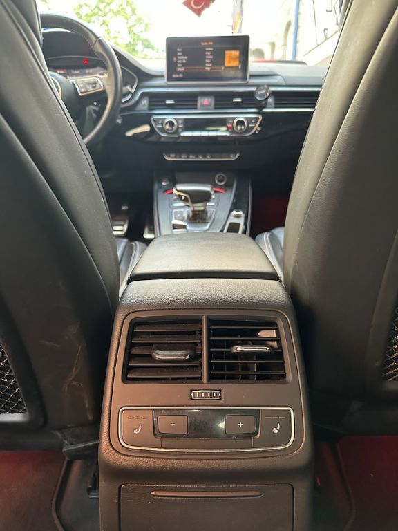 Audi A4 147.000 km 18.990 € Offenbach am Main 63067