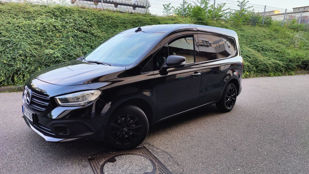 Mercedes-Benz Citan 137.000 km 11.900 &euro; Fürth 64658