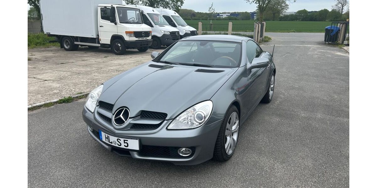 Mercedes-Benz SLK 350 67.000 km 16.990 &euro; Lübeck 23560