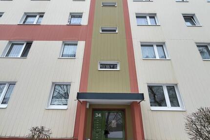 Wohnung Gera Lusan - 3 Zimmer, 69 m&sup2;, 400&euro; | Angebot:25546651