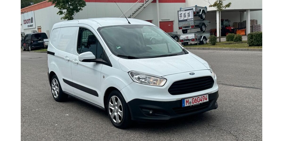 Ford Transit Courier 86.008 km 5.999 &euro; MÜNCHEN 81243