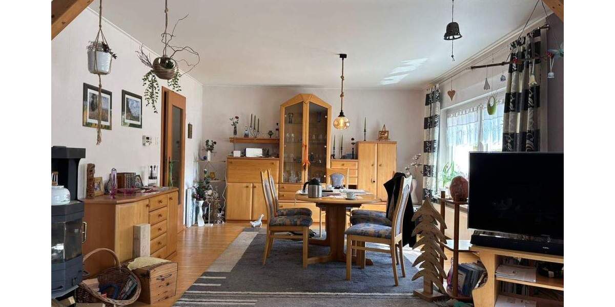 Einfamilienhaus Altentreptow - 7 Zimmer, 230 m&sup2;, 299.000&euro; | Angebot:25708811