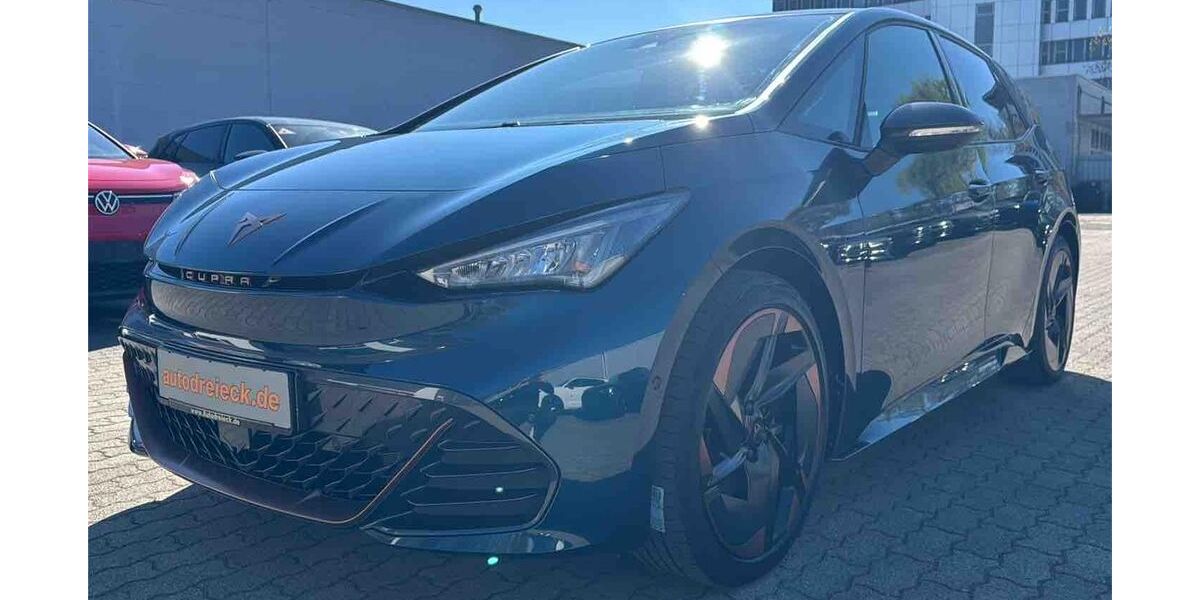Cupra Born 44.977 km 24.950 &euro; Hamburg 22047