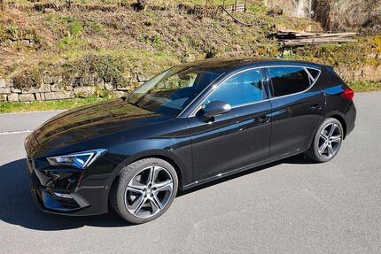 Seat Leon 31.900 km 26.300 &euro; Bad Schandau 01814