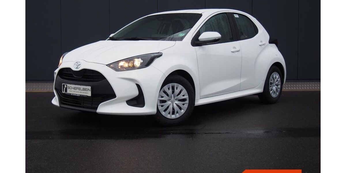 Toyota Yaris 49.187 km 12.900 &euro; Hoyerswerda 02977