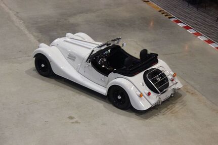 Morgan Plus 4