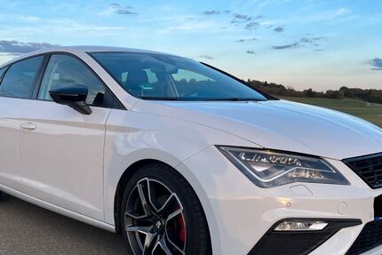 Seat Leon 98.000 km 13.900 &euro; München 81673