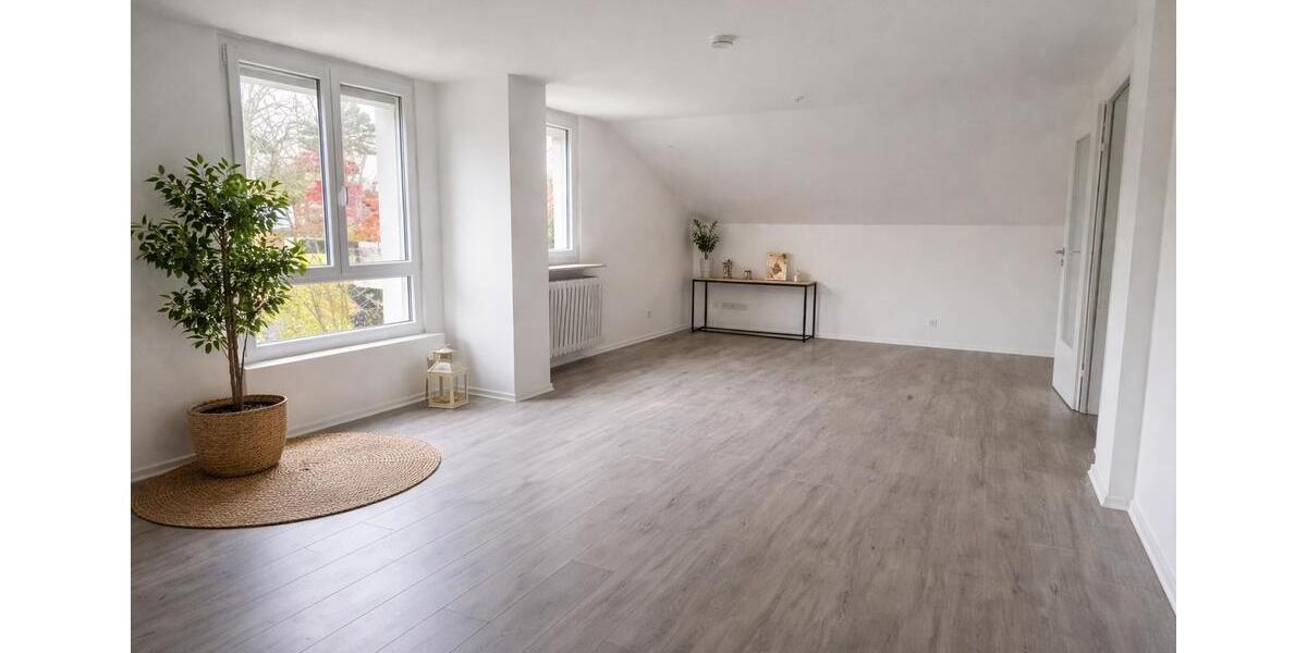 Dachgeschoßwohnung Radolfzell am Bodensee - 3 Zimmer, 81 m&sup2;, 428.000&euro; | Angebot:25930488