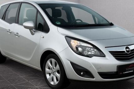 Opel Meriva 119.000 km 4.800 &euro; Erwitte 59597