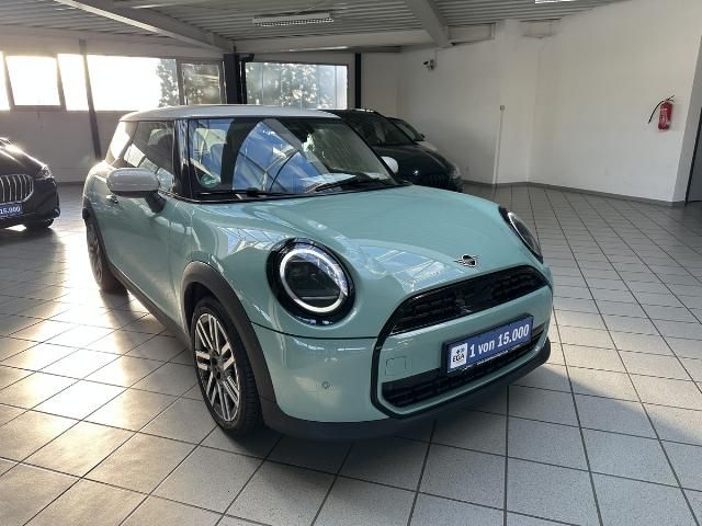 Mini Cooper C 8.450 km 27.900 &euro; Salzgitter 38228