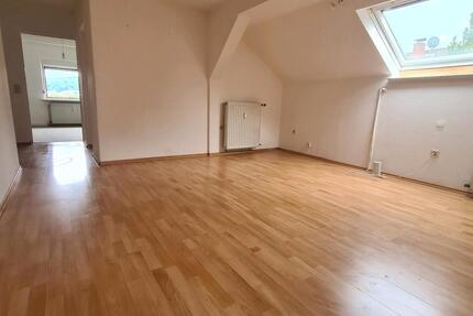 50 m2 2ZKB Wohnung in Wetzlar Nauborn zimmer