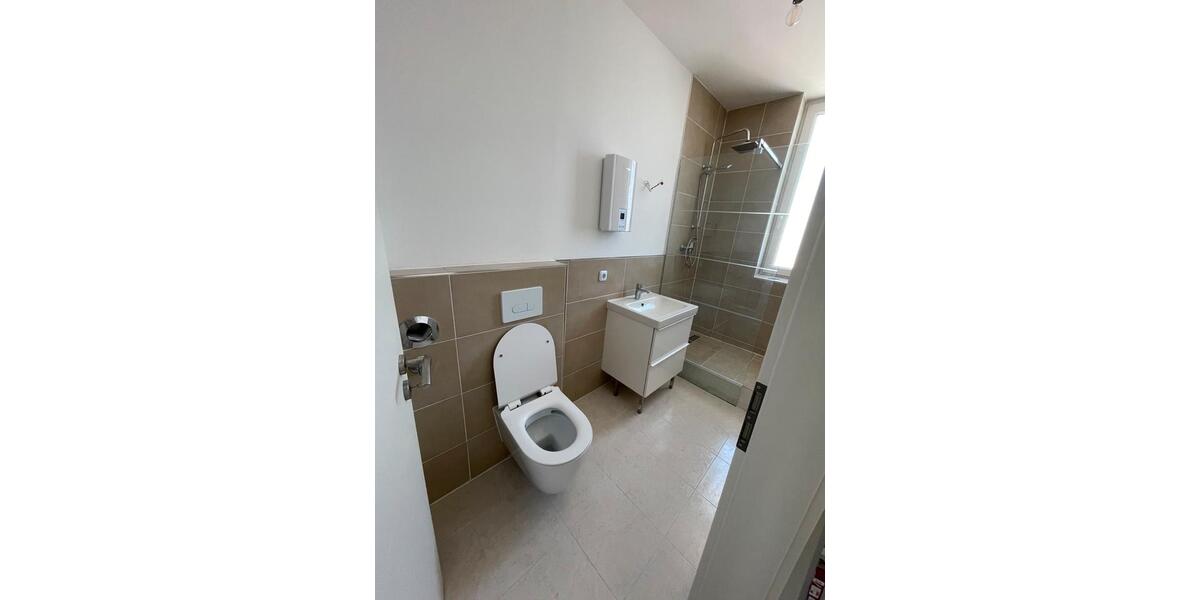 Etagenwohnung Duisburg Hamborn - 4 Zimmer, 118 m&sup2;, 900&euro; | Angebot:26284341