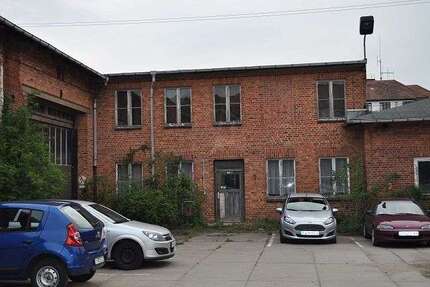 Büro in Schwerin 2.860 € 220 m²