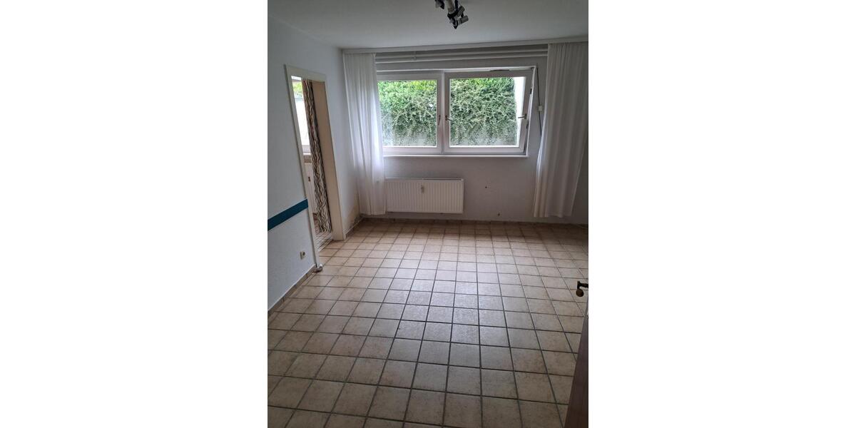 Strandnahe Souterrain-Wohnung zimmer