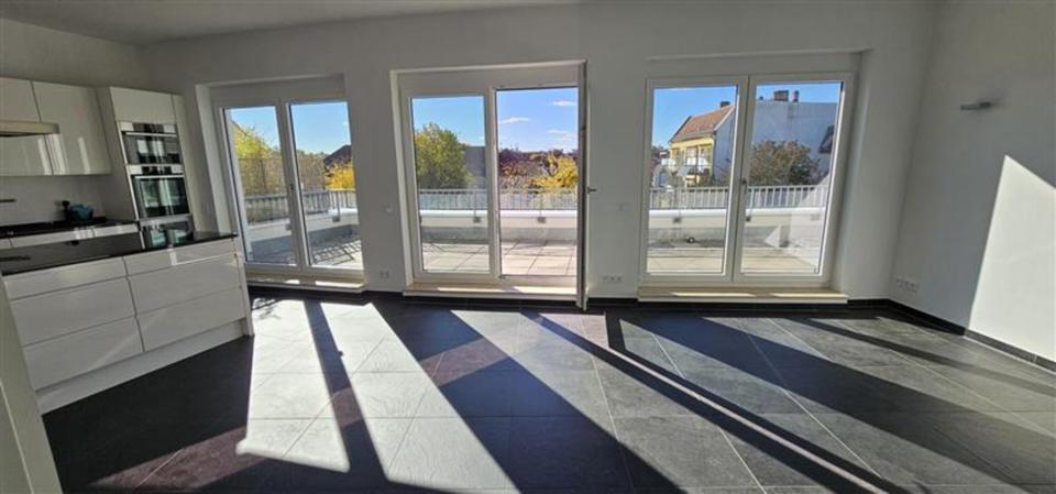 Einfamilienhaus Berlin Treptow-Köpenick - 3 Zimmer, 111 m&sup2;, 1.889&euro; | Angebot:25173587