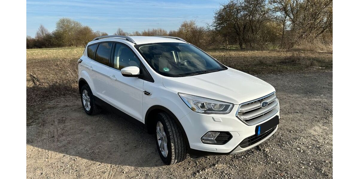 Ford Kuga 119.000 km 11.900 &euro; Rosdorf 37124