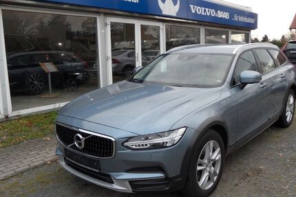 Volvo V90 Cross Country 49.856 km 39.890 &euro; Hönow 15366