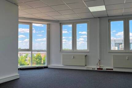 Gewerbeobjekt Schwerin Krebsförden - 1 Zimmer, 55 m&sup2;, 616&euro; | Angebot:26799424